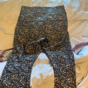 Lululemon wunder under size 10